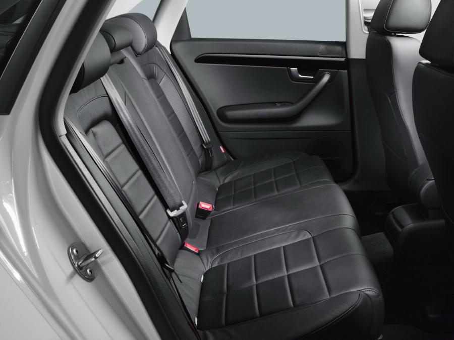  Seat Exeo 2009 года  (фото 111 из 180)